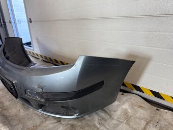 Škoda Fabia přední nárazník 6Y0807221E - 3