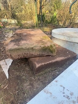 Pískovcové kameny na studnu - 3