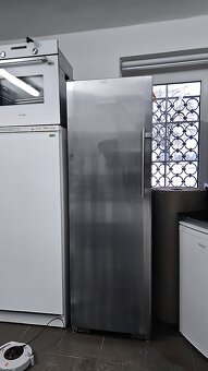 Lednice s mrazákem ELECTROLUX, kombin. - 3