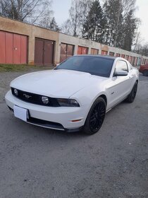 Ford mustang 5.0 premium s197 - 3