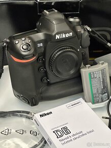 Nikon D6 - 3