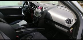 Mercedes benz 320 - 3