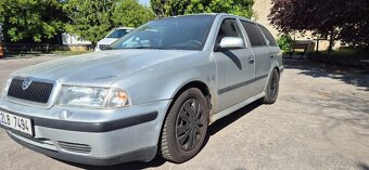 Octavia I 1,8 benzin - 3