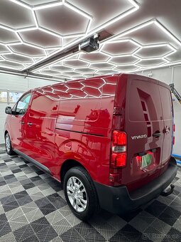 Opel Vivaro 2019 2.0 Turbo D - 3