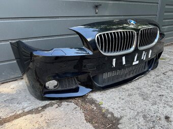 BMW F10/F11 M-Paket přední nárazník nastrojený - 3