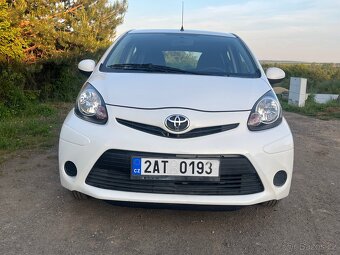 Toyota Aygo 1.0 VVT-i  najeto 43000 km - 3