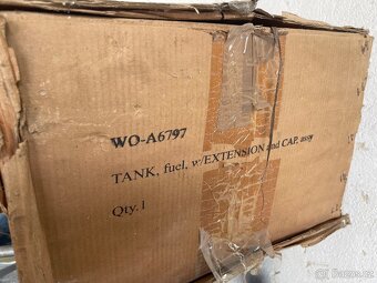 Prodám nádrž na Jeep willys mb - 3