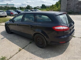 Ford Mondeo 1.8 TDCi na díly - 3