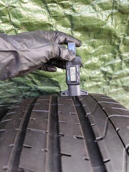 Letní pneu 245/40/18 - 3