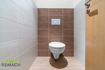 Pronájem, byt 2+kk, 50 m2 + terasa 16 m2 + parkovací místo - - 3