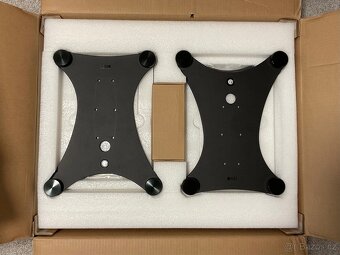 Hifi stojany KEF Reference - 3