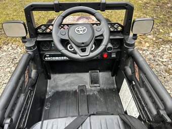 Dětské elektro autíčko Toyota - 3