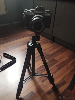 FUJIFILM X-T200 + příslušenství - 3