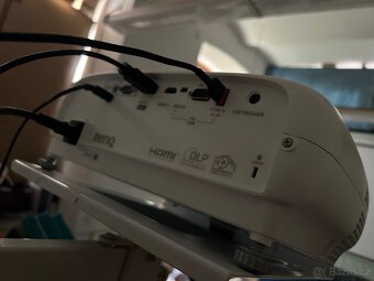 4K uhd HDR projektor benq skoro nový - 3