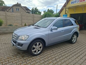 MERCEDES-BENZ ML300-4MAMTIC-TOP KRÁSNÝ STAV - 3