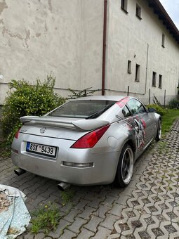 Nissan 350z, Manual Pravostranné řízení - 3