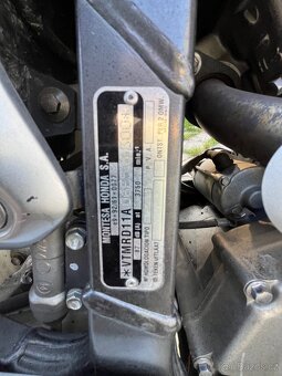 Honda Transalp 650 - 3