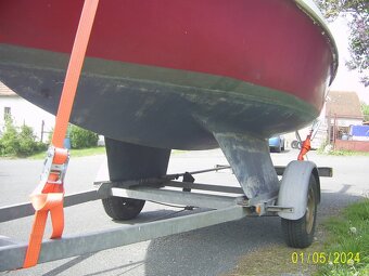 SLEVA Dvoukýlová kajutová plachetnice Leisure 17 - 3