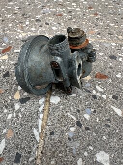 Levostranný karburátor Jawa 550 pařez - 3