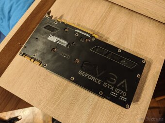 EVGA GeForce GTX 1070 - 3