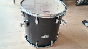 Kvalitní bicí souprava Pearl - 3