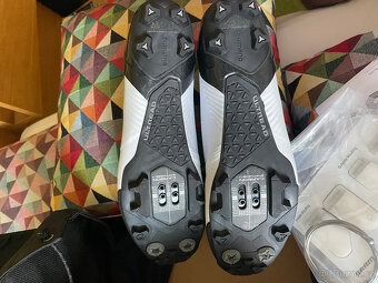 Cyklotretry SHIMANO XC9 - 3