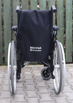 025-Mechanický invalidní vozík Meyra - 3
