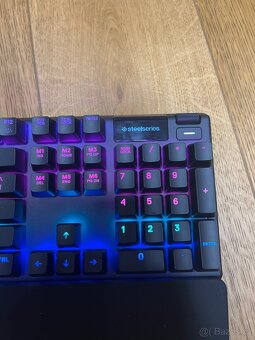 Herní klávesnice SteelSeries Apex Pro - 3