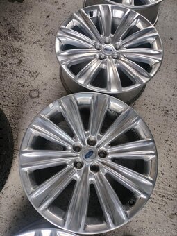 4ks alu disky orig Ford 5x108 R20 + snimače tlaku - 3