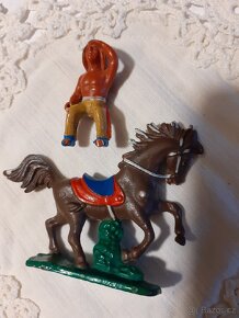 Indián na koni - 3