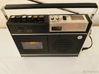 Radiomagnetofon Sony CF 150, 70.léta - 3