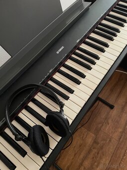 Yamaha NP 30 - 3