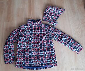 Dívčí zimní bunda o vel.146/152 - 3