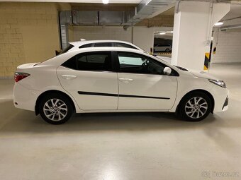 Toyota Corolla - 3