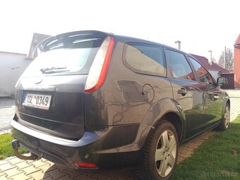 Ford Focus II 2,0TDCI kombi - 3