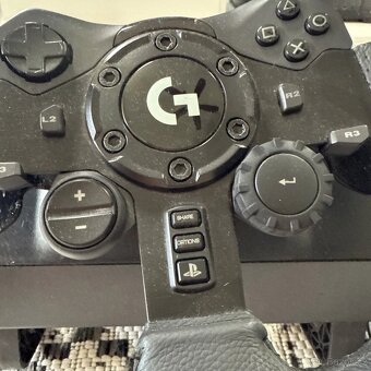 Logitech G923 - 3