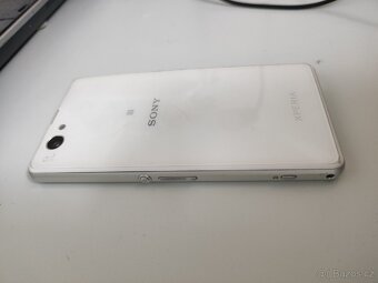 Sony Xperia Z5 Compact - 3