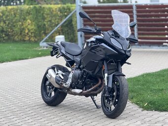 BMW F900XR - 3