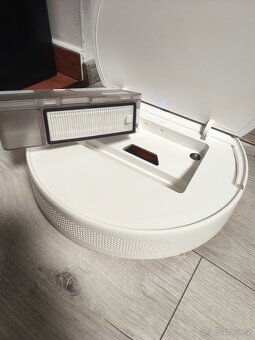 Robotický vysavač Xiaomi Mi Robot Vacuum Mop Essential - 3