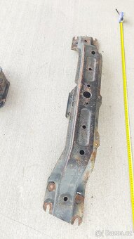 Ford Ranger – Příčka pod převodovku, silentblok převodovky - 3