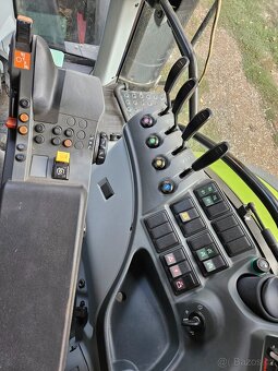 Traktor Claas Arion 650 - 3