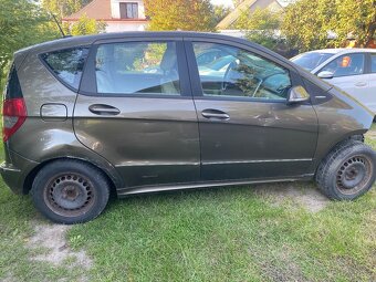 Mercedes benz W169. - 3