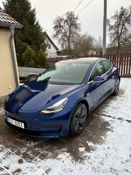Tesla Model 3 - 3