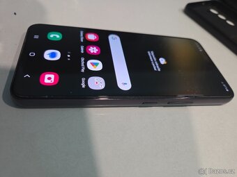 Samsung Galaxy s22 černý TOP stav - 3