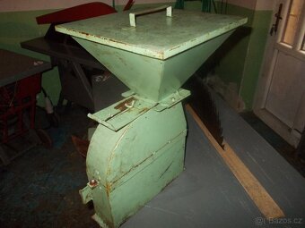 Šroták, šrotovací zařízení, cirkulárka - 3