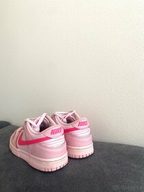 Nike Dunk Low Triple Pink - 3