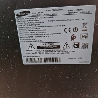 Samsung DM75E – 75" profesionální displej pro 24/7 provoz - 3