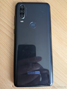 Motorola One Action - perfektní stav - 3