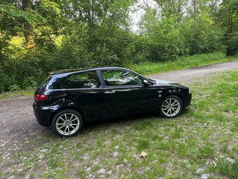 🚗 Alfa Romeo 147 1.6 88 kW TI – BOSE - 3