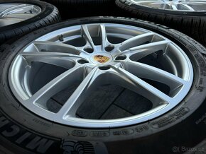Originál alu kola Porsche Cayenne 5x130 R20 zimní - 3